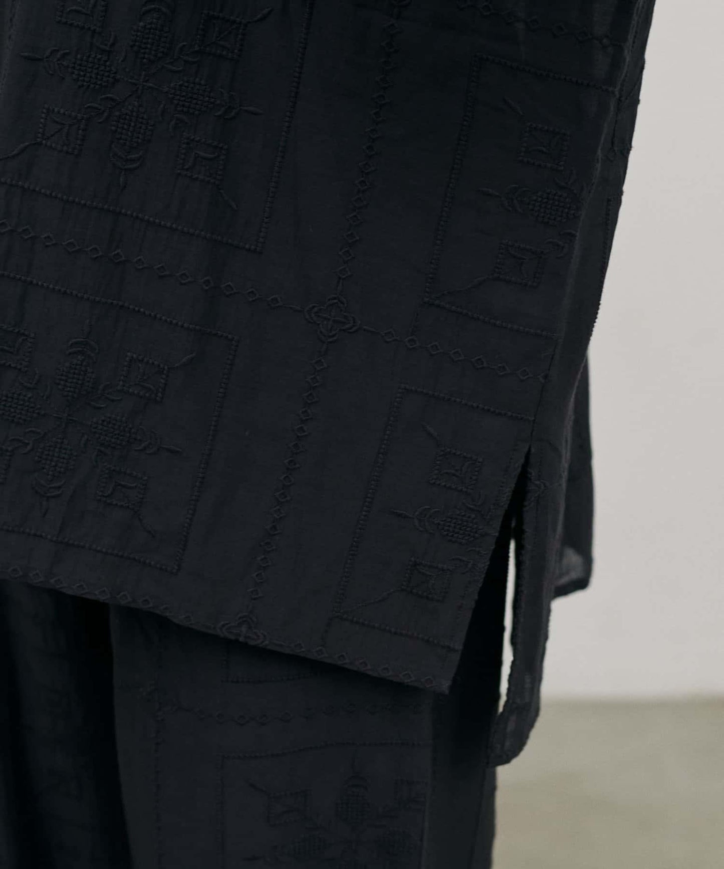 拼接刺繡襯衫
