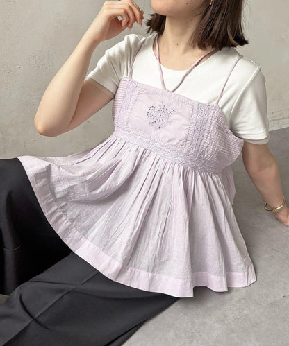 打褶刺繡蕾絲吊帶背心
