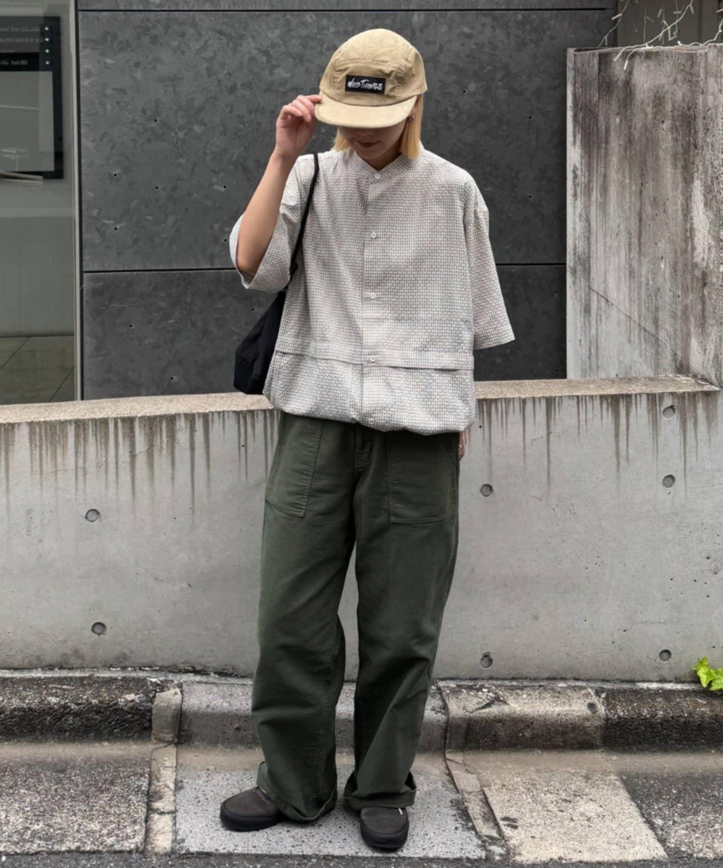 無領大口袋格紋襯衫
