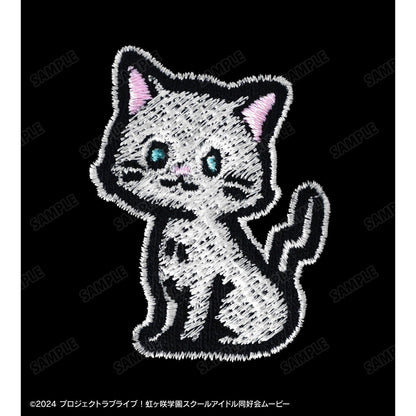 ラブライブ！虹ヶ咲學園スクールアイドル同好會 為 IP 作品，沒有明確官方中文系列名“はんぺん”，此處按 **系列名（中文表達）** 處理，轉為可中文識別的系列名。 最終商品名如下： ラブライブ！虹ヶ咲學園スクールアイドル同好會（LoveLive! 虹咲學園校園偶像同好會） Hanpen系列 刺繡T恤 XXL款