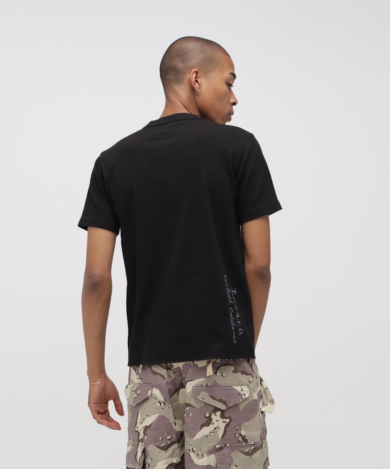 HONEYCOMB WAFFLE HENRY NECK T-SHIRT 上衣