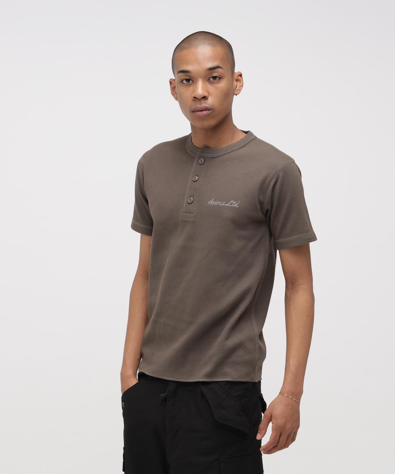 HONEYCOMB WAFFLE HENRY NECK T-SHIRT 上衣