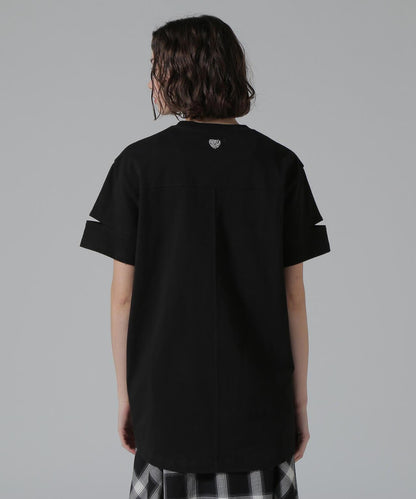 CUFFS OPEN LOGO TAPE EMBROIDERED ONEPIECE 袖口開衩 Logo織帶刺繡連衣裙
