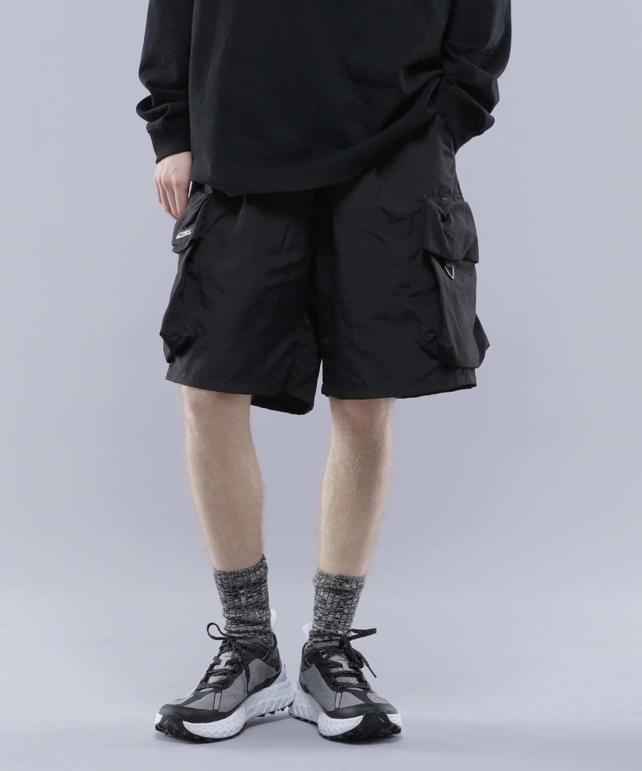 RIVER SHORTS '24 休閒短褲