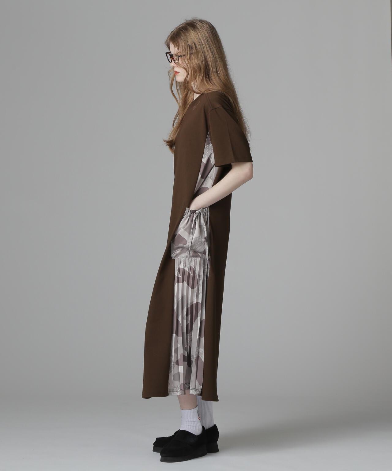 PLEATED CAMO MIX GATHER POCKET ONE PIECE 褶皺迷彩拼接抽褶口袋連衣裙