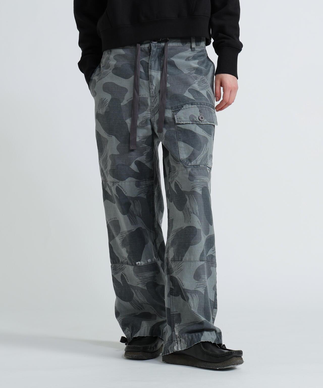 《WOMAN》 CAMOUFLAGE CARGO LONG PANTS 迷彩工裝長褲