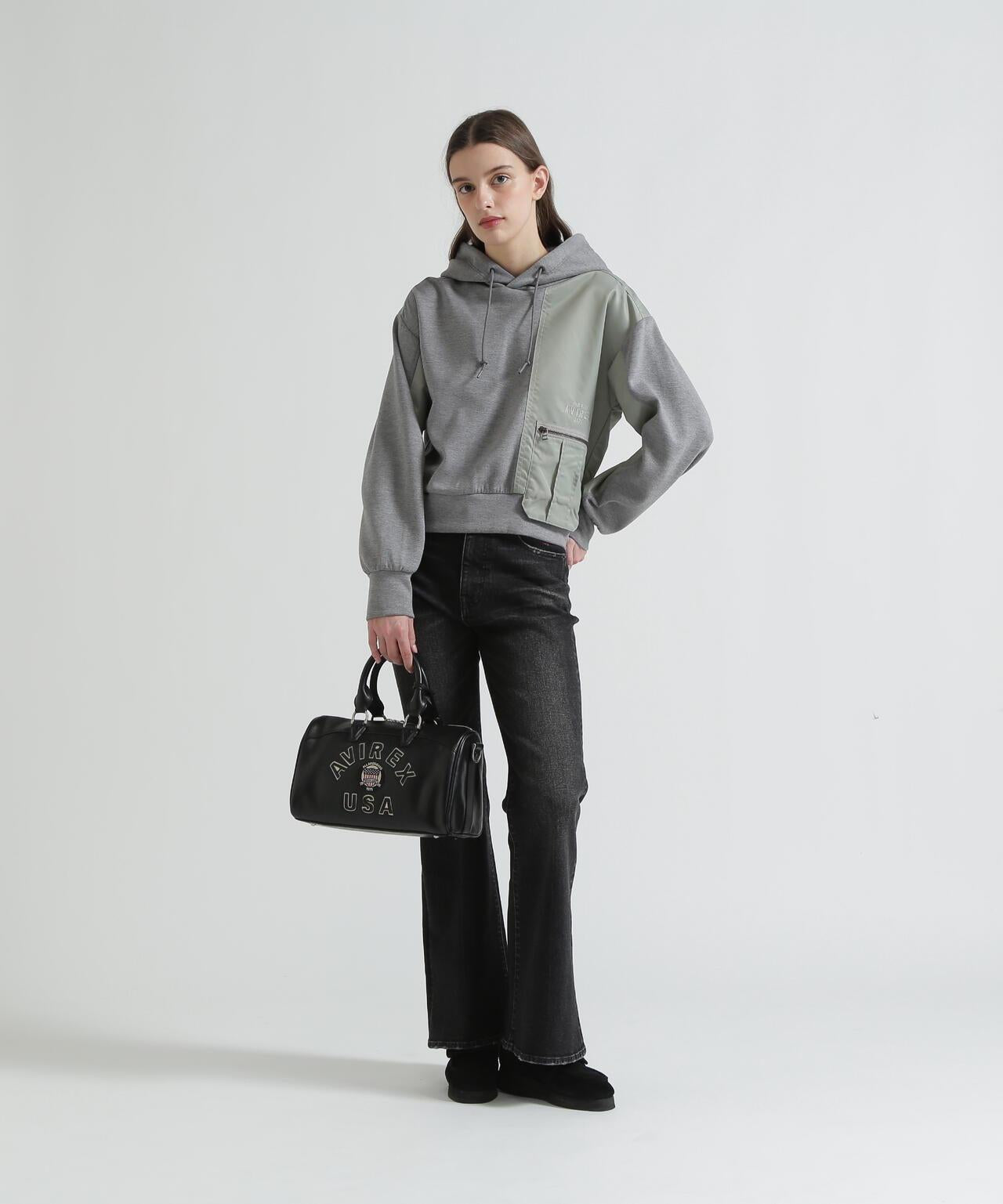VARSITY LEATHER MINI DUFFLE BAG 皮質迷你圓筒包