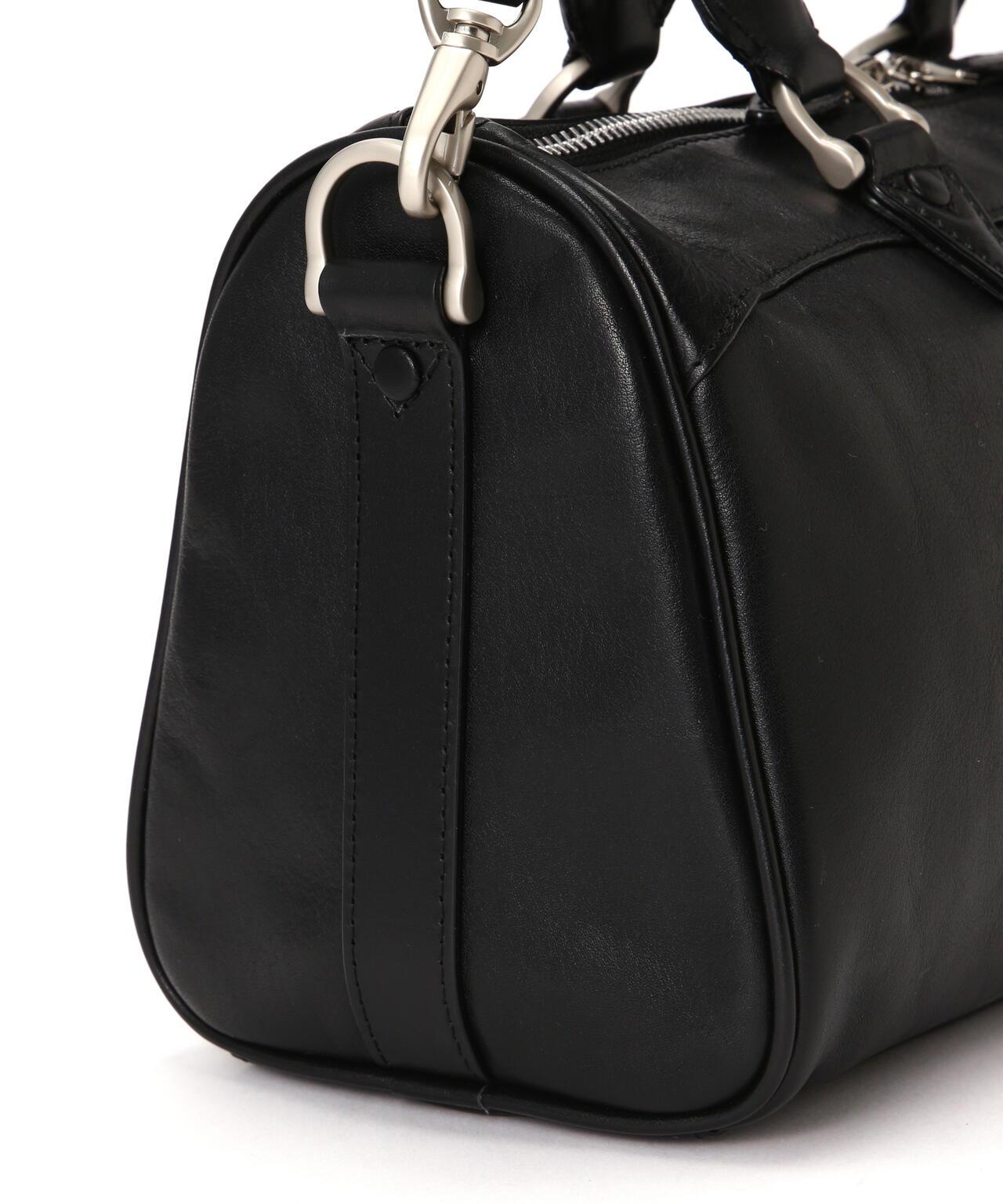 VARSITY LEATHER MINI DUFFLE BAG 皮質迷你圓筒包