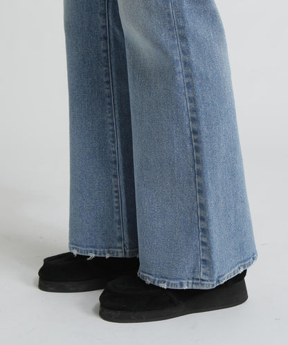 DENIM FLARE PANTS 牛仔喇叭褲