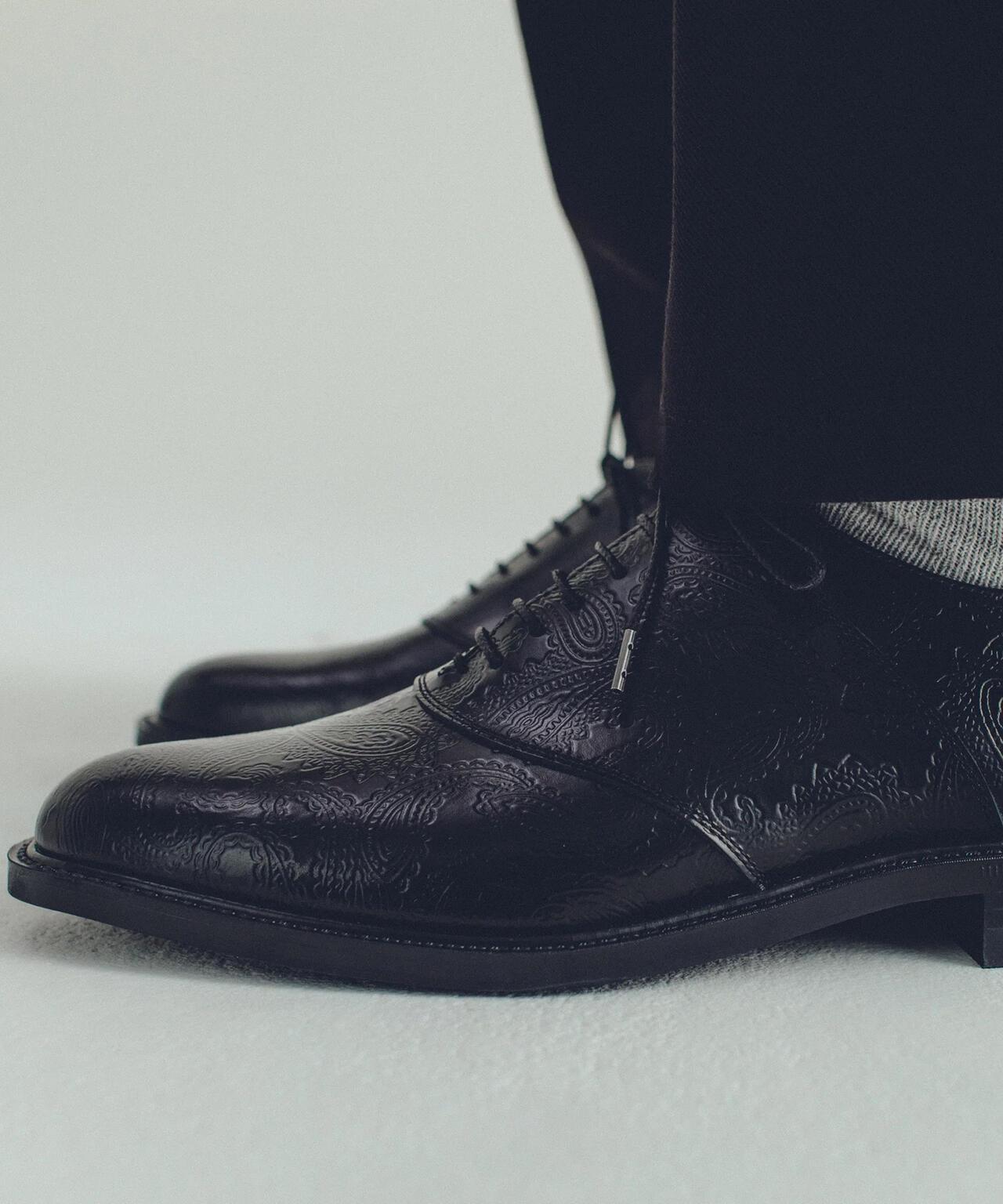 男士CLASSIC SADDLE設計 BLACK PAISLEY圖案 鞋