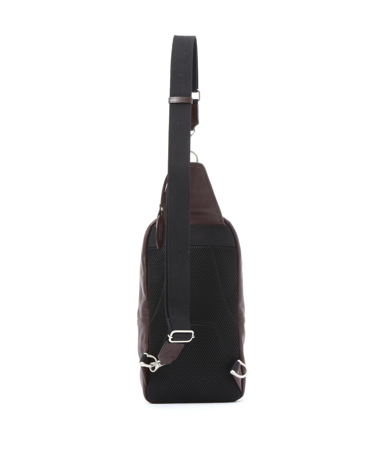VARSITY LEATHER ONE SHOULDER BAG 單肩包 AVX5629