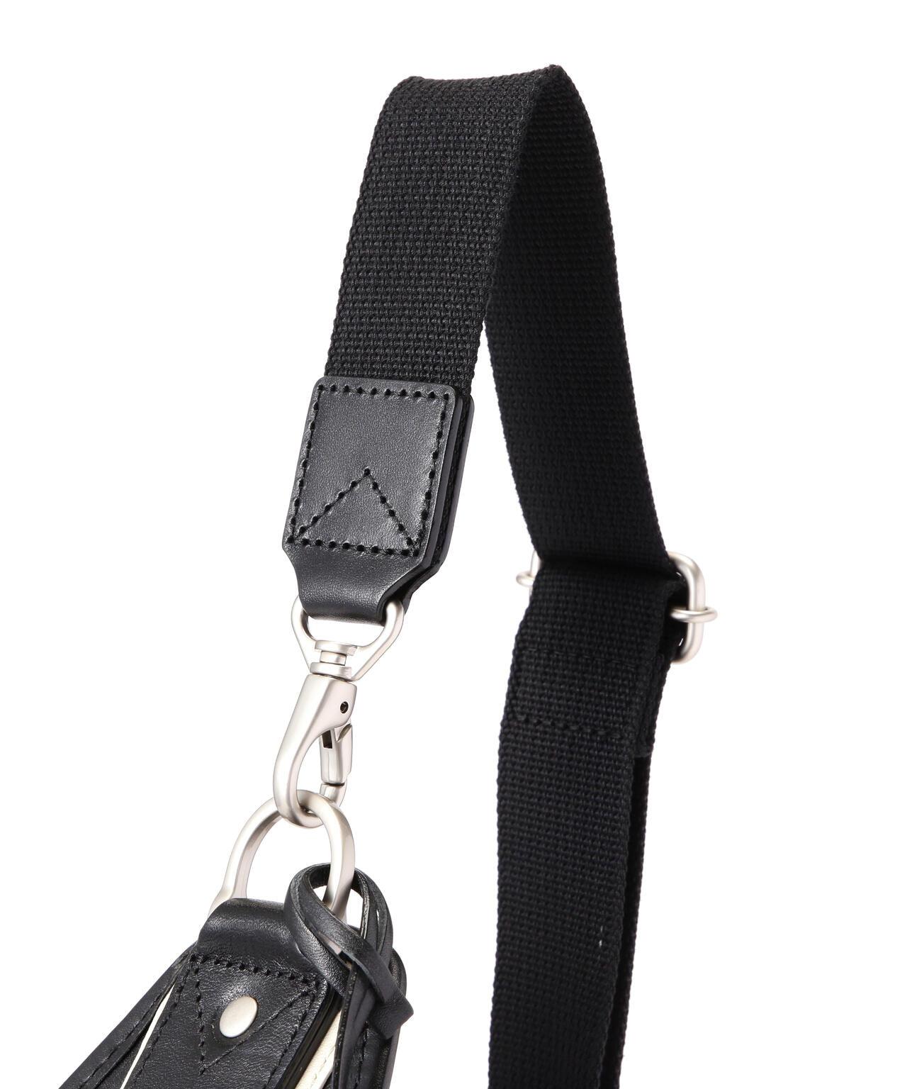 VARSITY LEATHER ONE SHOULDER BAG 單肩包 AVX5629
