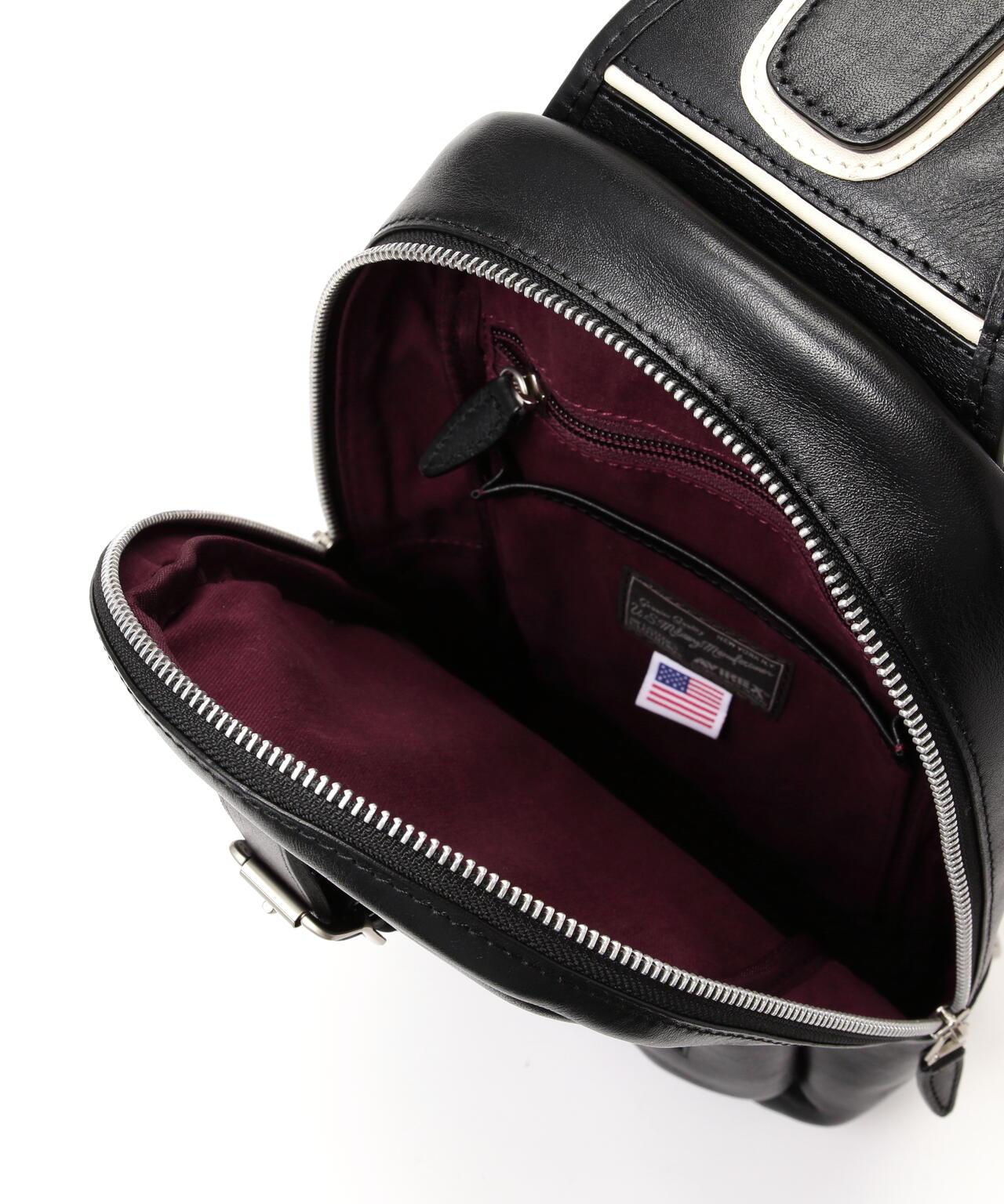 VARSITY LEATHER ONE SHOULDER BAG 單肩包 AVX5629