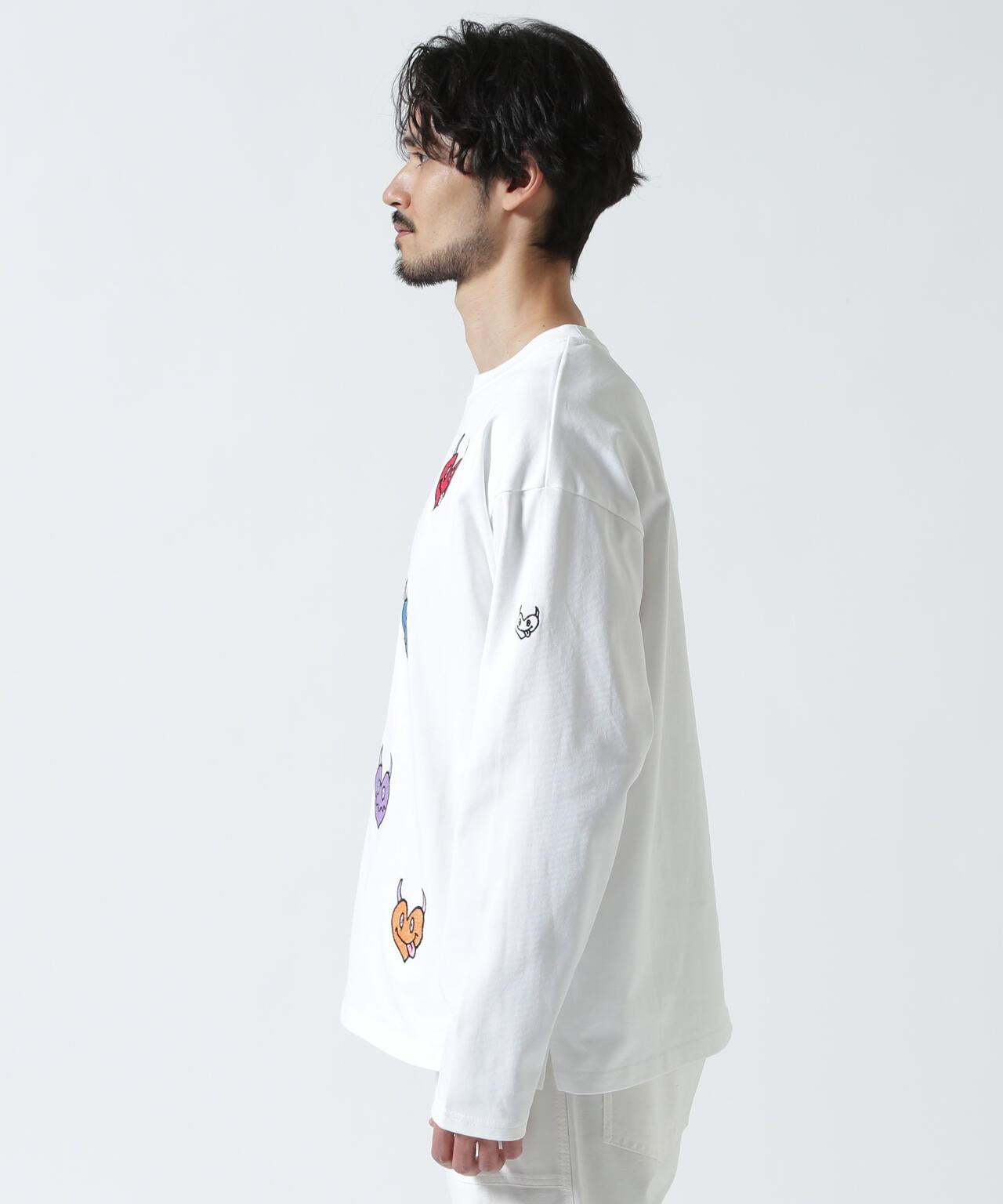 多心形圖案長袖T恤 maxsix MALTI HEART L/S TEE