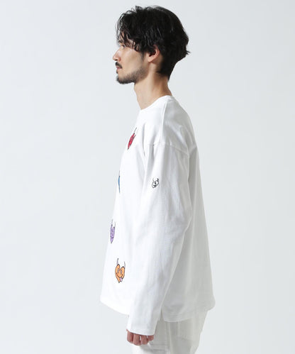 多心形圖案長袖T恤 maxsix MALTI HEART L/S TEE