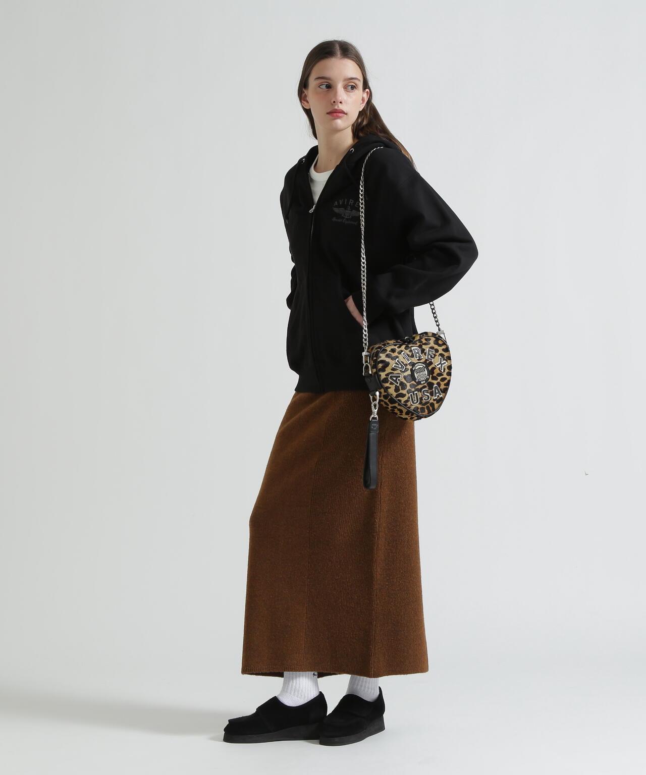 直營店限定 VARSITY LEATHER HEART CHAIN BAG