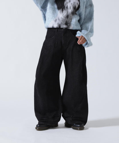 Knuth Marf tuck design 牛仔褲
