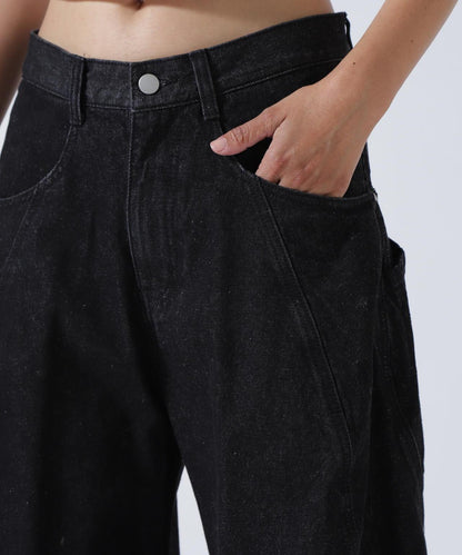 Knuth Marf tuck design 牛仔褲