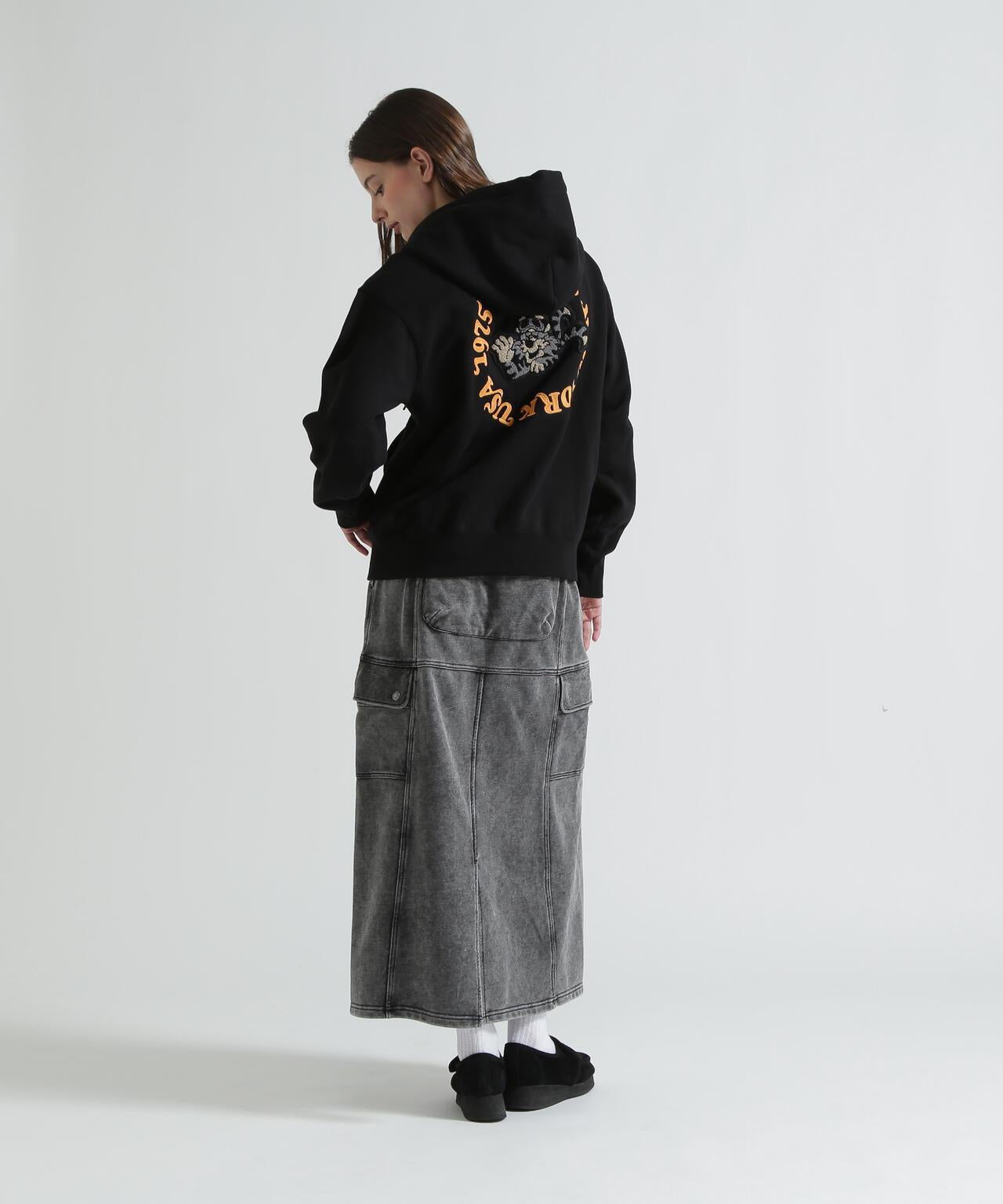 SAGARA CIRCLE LOGO TOMCAT ZIP PARKA 連帽外套