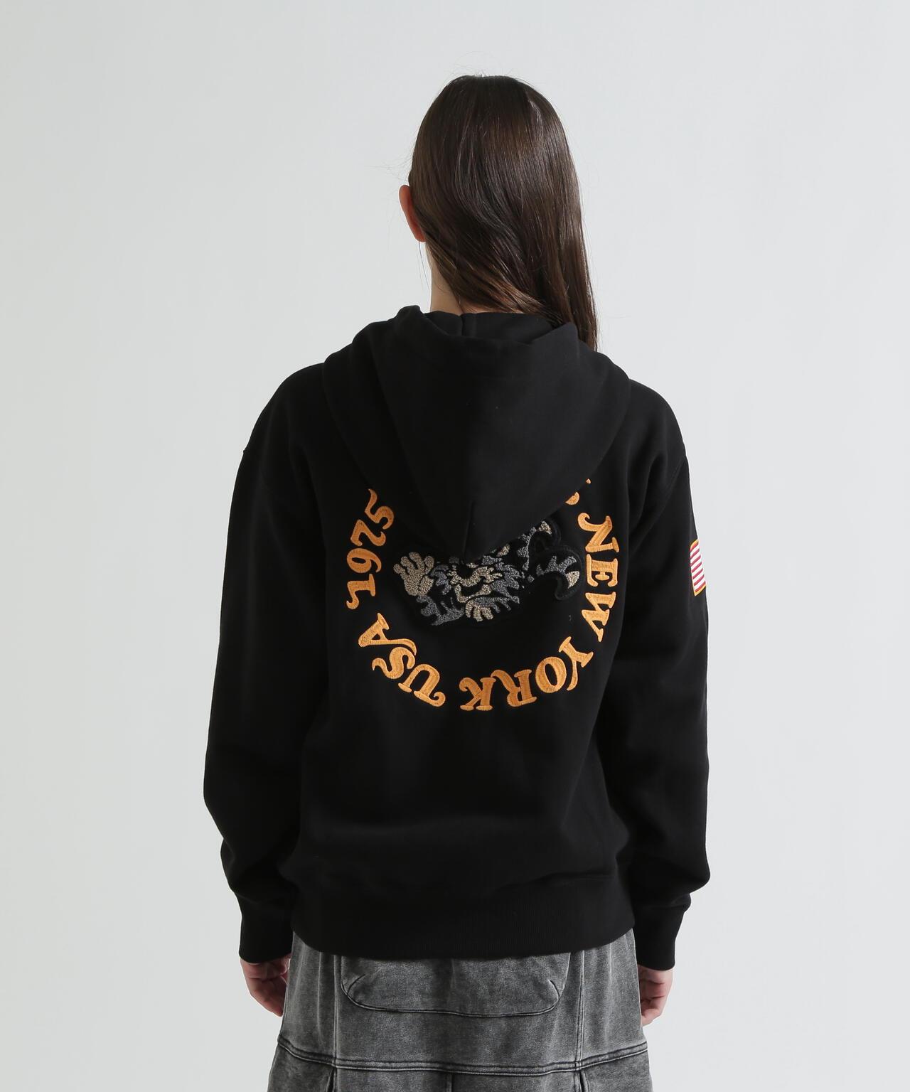 SAGARA CIRCLE LOGO TOMCAT ZIP PARKA 連帽外套
