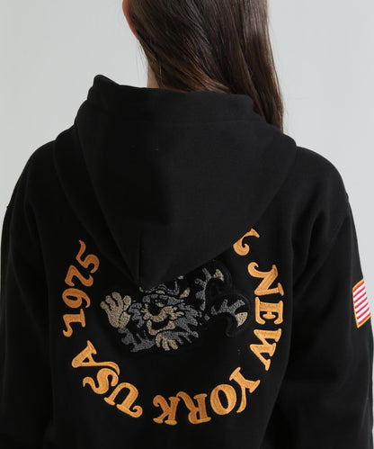 SAGARA CIRCLE LOGO TOMCAT ZIP PARKA 連帽外套