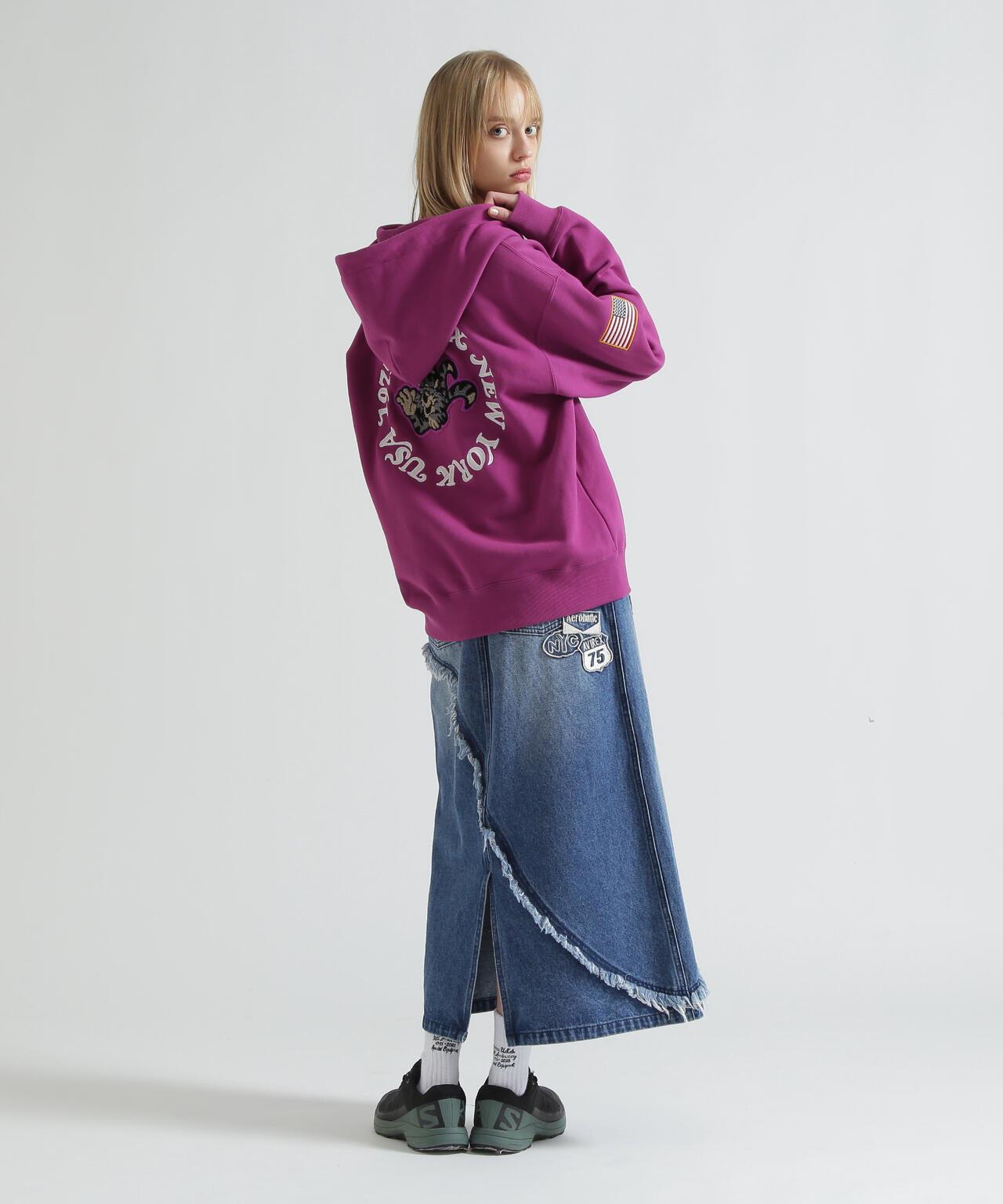 SAGARA CIRCLE LOGO TOMCAT ZIP PARKA 連帽外套