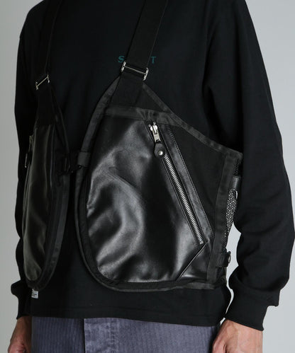 LEATHER LUGGAGE VEST 皮革背心