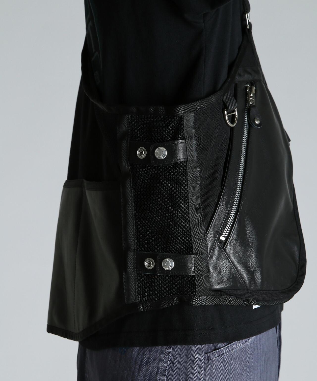 LEATHER LUGGAGE VEST 皮革背心
