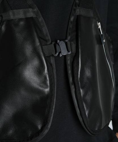 LEATHER LUGGAGE VEST 皮革背心