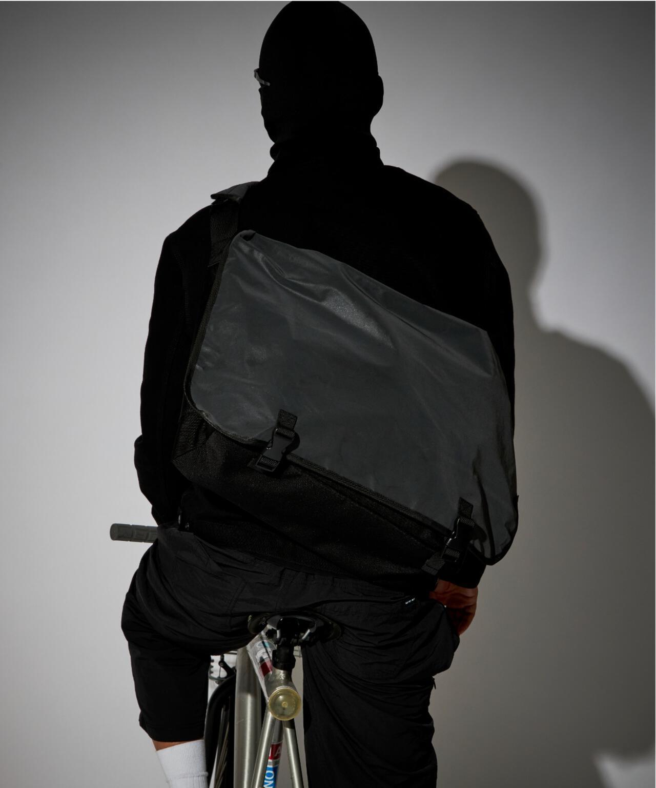 PACKING BLACK REFLECTIVE MESSENGER 反光設計 郵差包