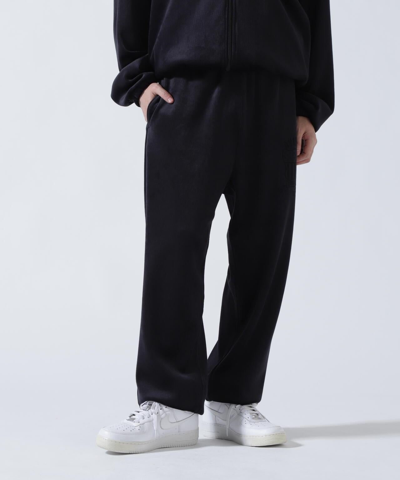 CALL BONDING PANTS “EMBLEM” 褲子（直營店限定）