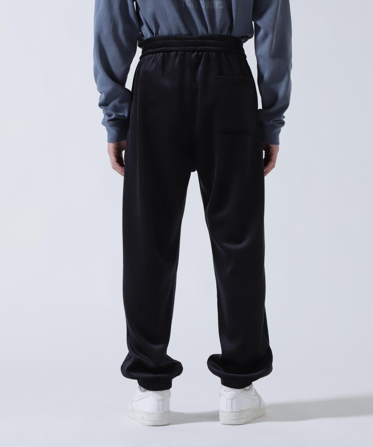 CALL BONDING PANTS “EMBLEM” 褲子（直營店限定）