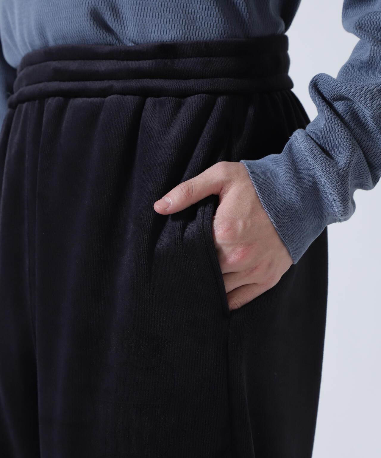 CALL BONDING PANTS “EMBLEM” 褲子（直營店限定）