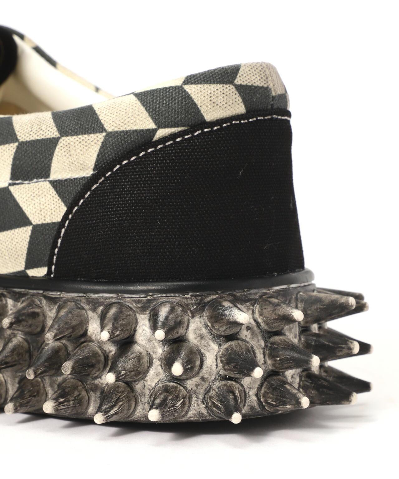 DIRTY SPIKE CANVAS SNEAKER 帆布休閒鞋