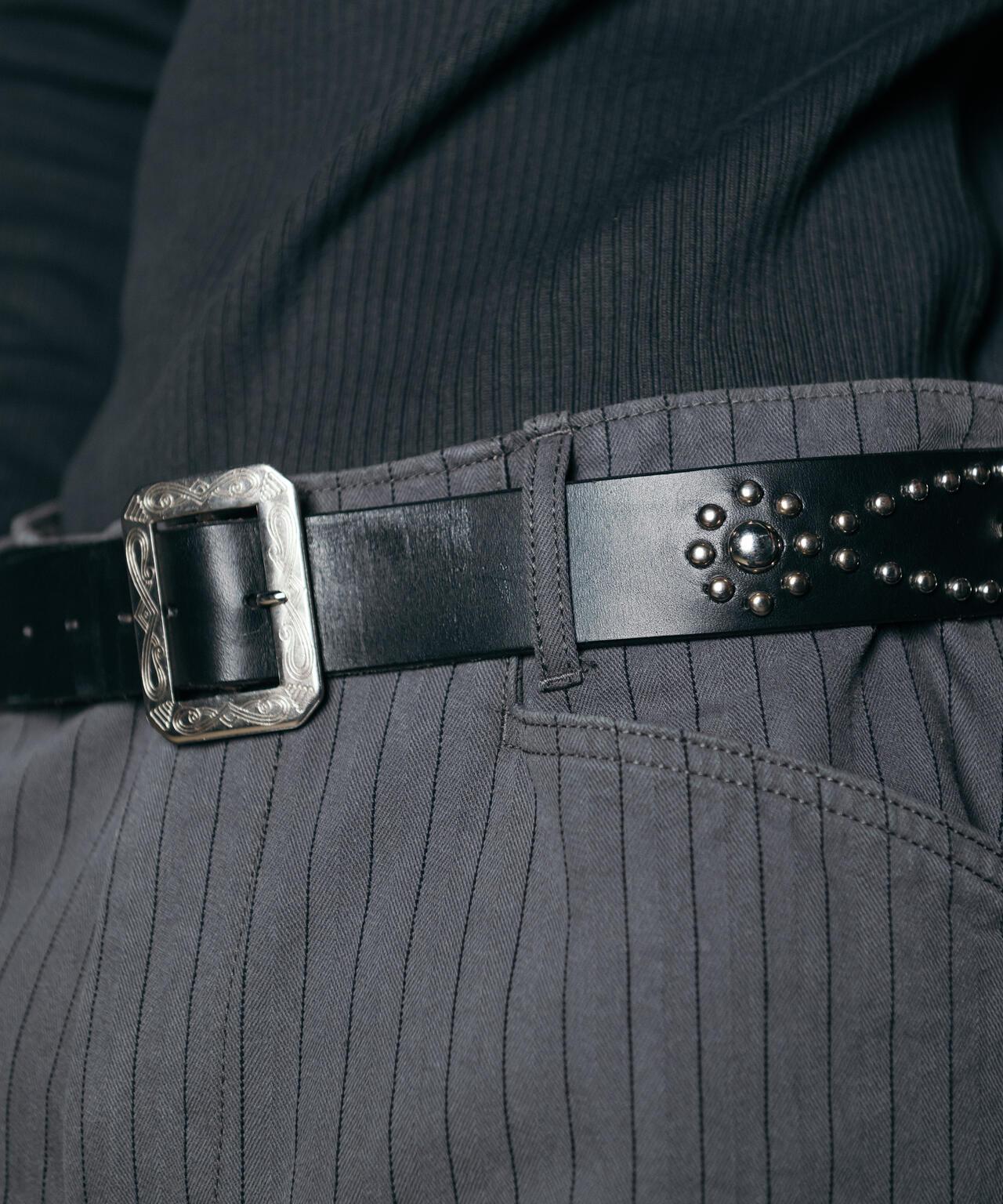 STONES STUDS BELT 石飾鉚釘設計 腰帶