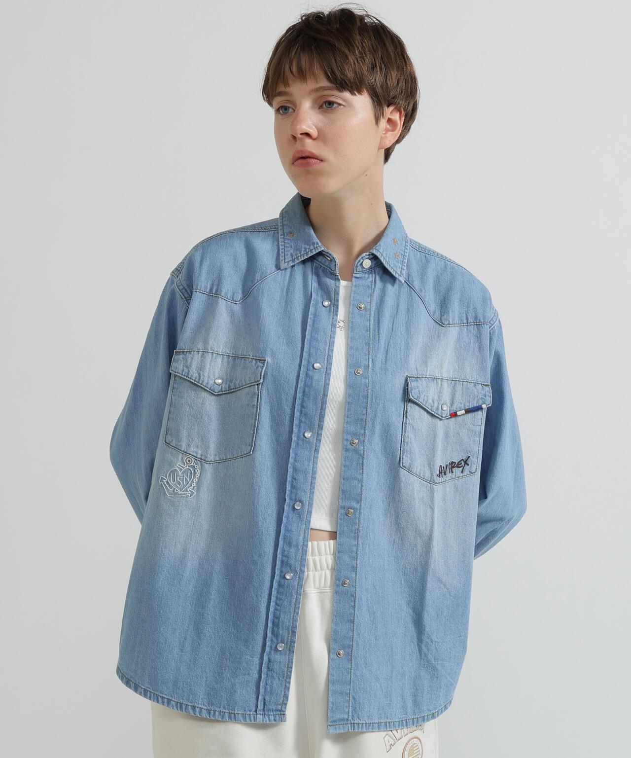 WOMAN DENIM SHIRT WITH GRAFFITI PRINT 牛仔襯衫
