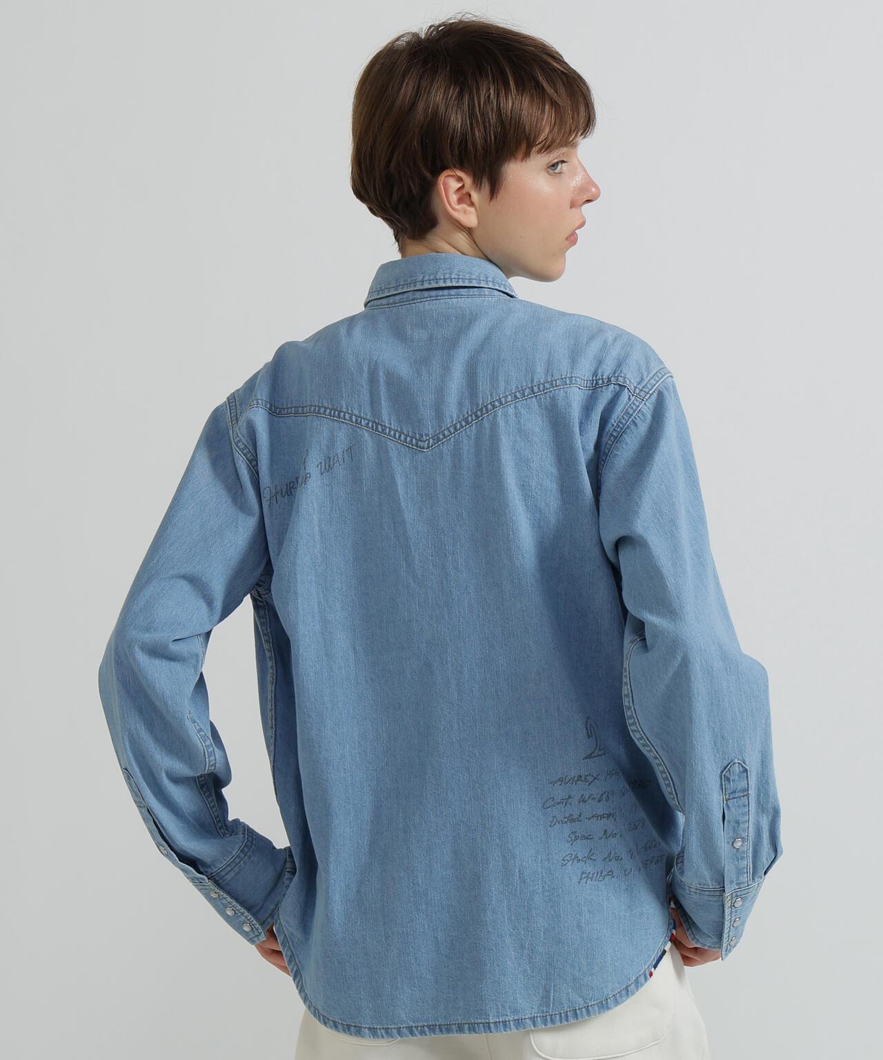 WOMAN DENIM SHIRT WITH GRAFFITI PRINT 牛仔襯衫