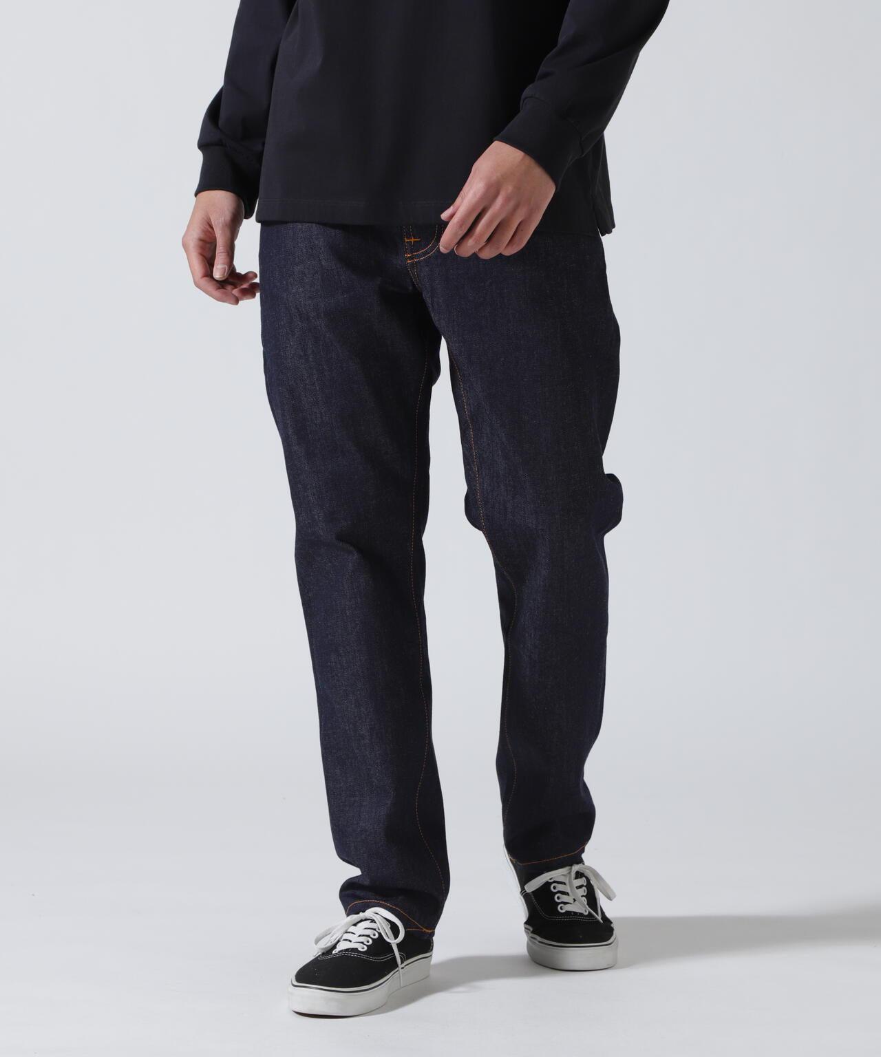 NUDIE JEANS Lean Dean Dry 16 Dips 牛仔褲