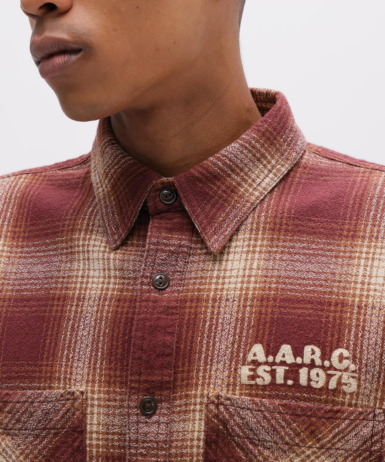 《A.A.R.C》 OMBRE CHECK EMB SHIRT 襯衫