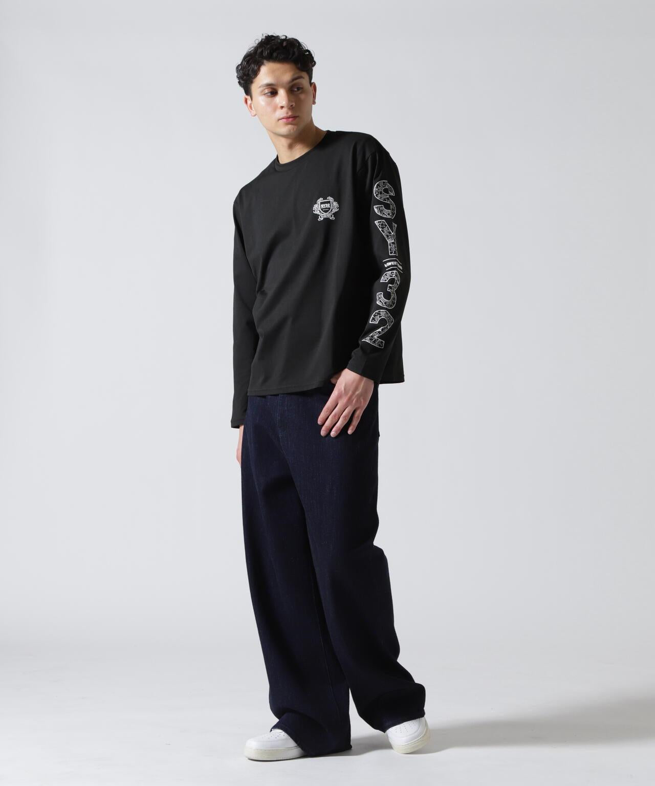 SY32 by SWEET YEARS NEO SHIELD LOGO 長袖T恤