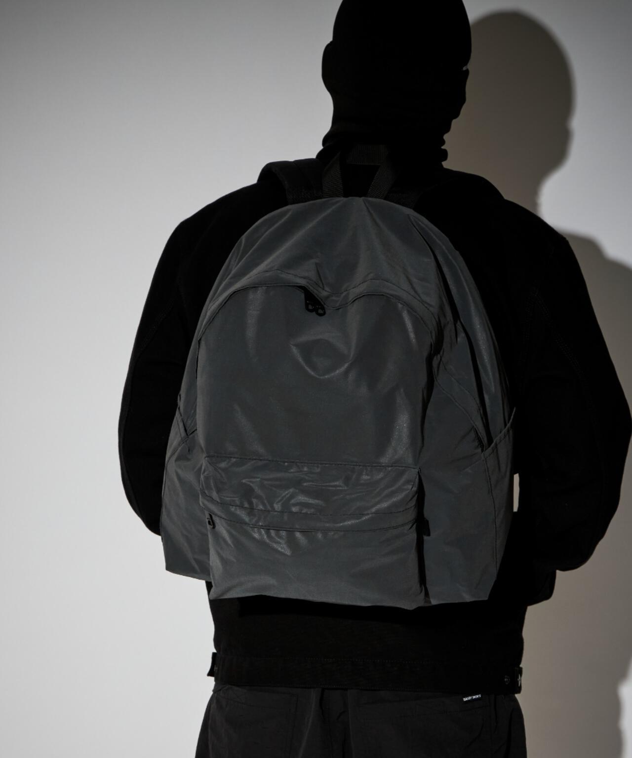 PACKING BLACK REFLECTIVE BACKPACK 反光雙肩包