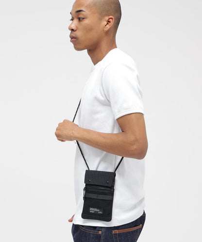 REFLECT RIP VERTICAL POCHETTE 小包（直營店限定）