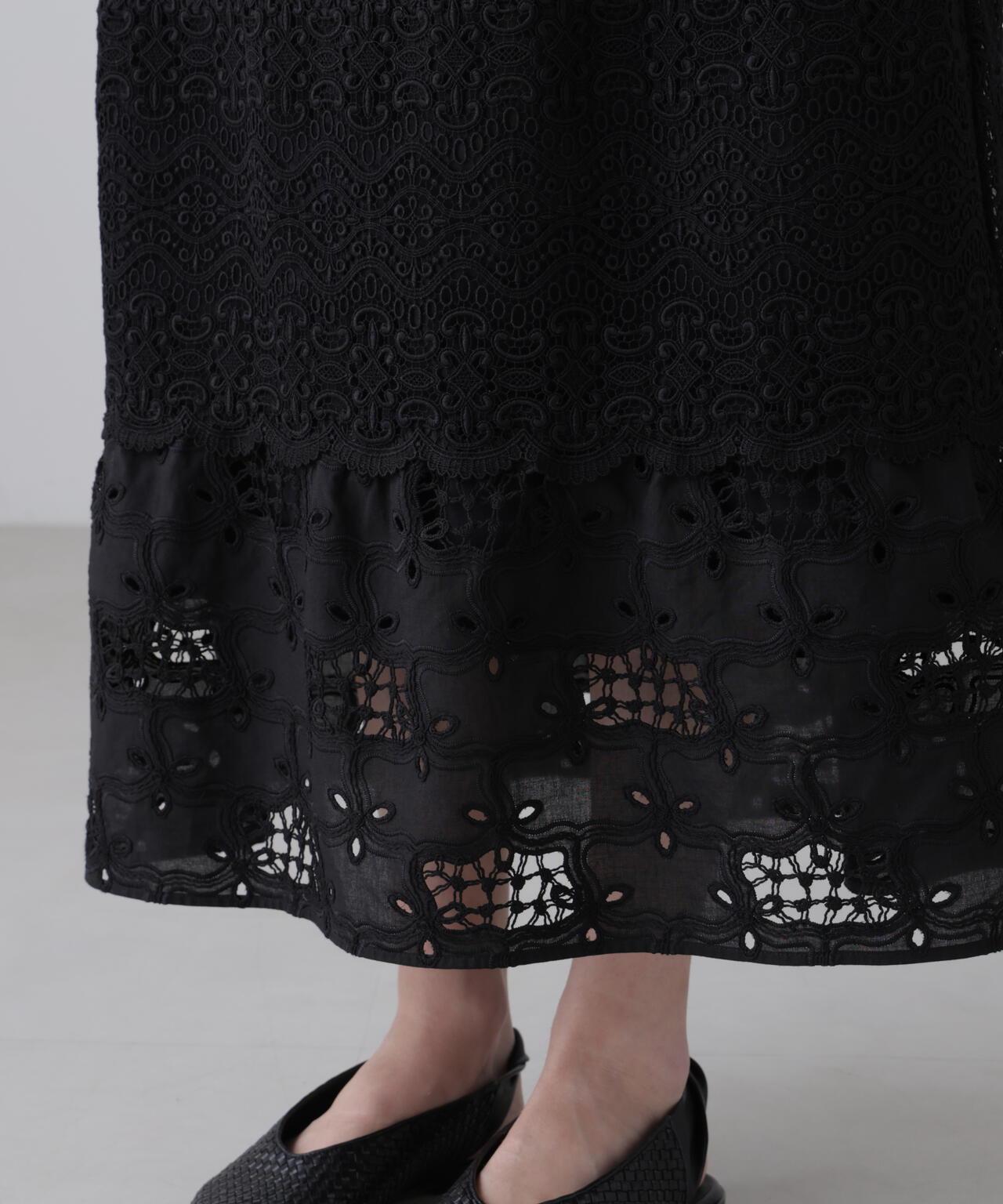 格紋刺繡半身裙