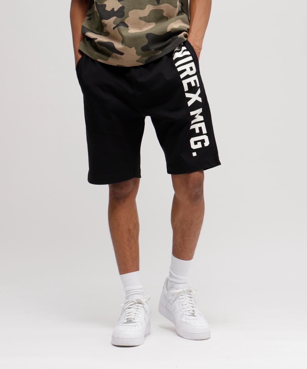 VERTICAL LOGO SHORT PANTS 短褲