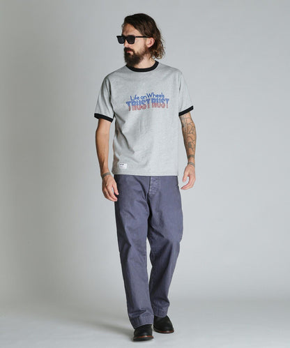 TRUST RUST RINGER T-SHIRT 撞色領T恤