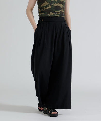 DESIGN BELT TUCK DETAIL 褲子