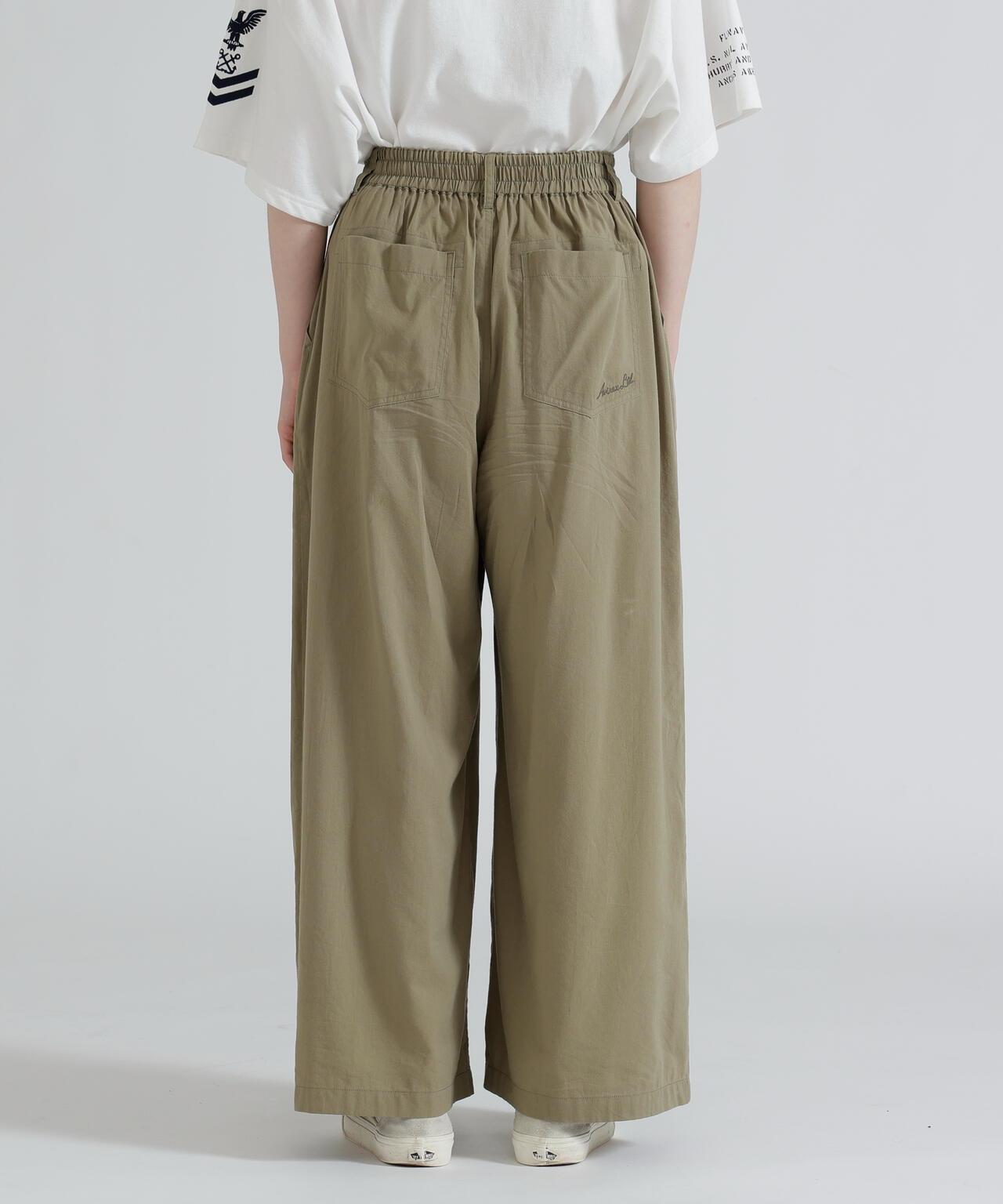 DESIGN BELT TUCK DETAIL 褲子