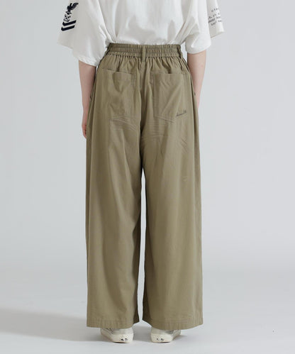 DESIGN BELT TUCK DETAIL 褲子