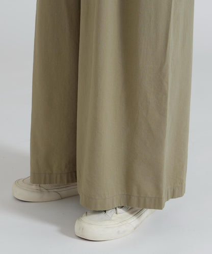 DESIGN BELT TUCK DETAIL 褲子
