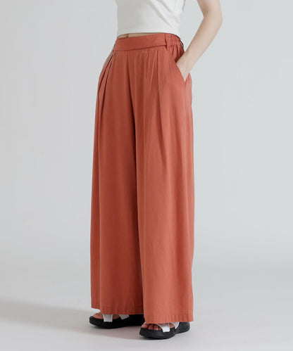 DESIGN BELT TUCK DETAIL 褲子